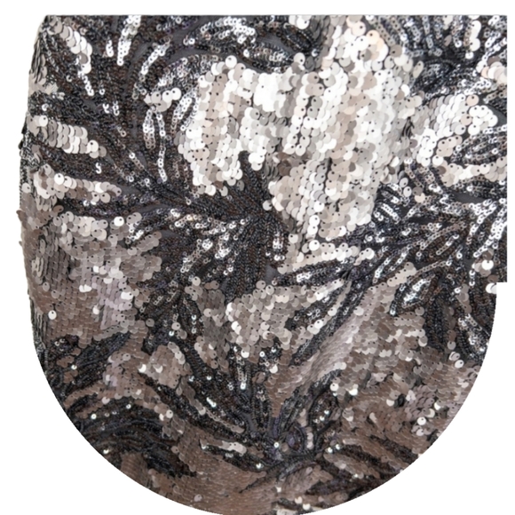 Le Chateau black and silver sequin dress - Picture 3 of 4